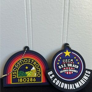 Movie aliens keychains